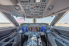 Cockpit der Gulfstream G650 ER