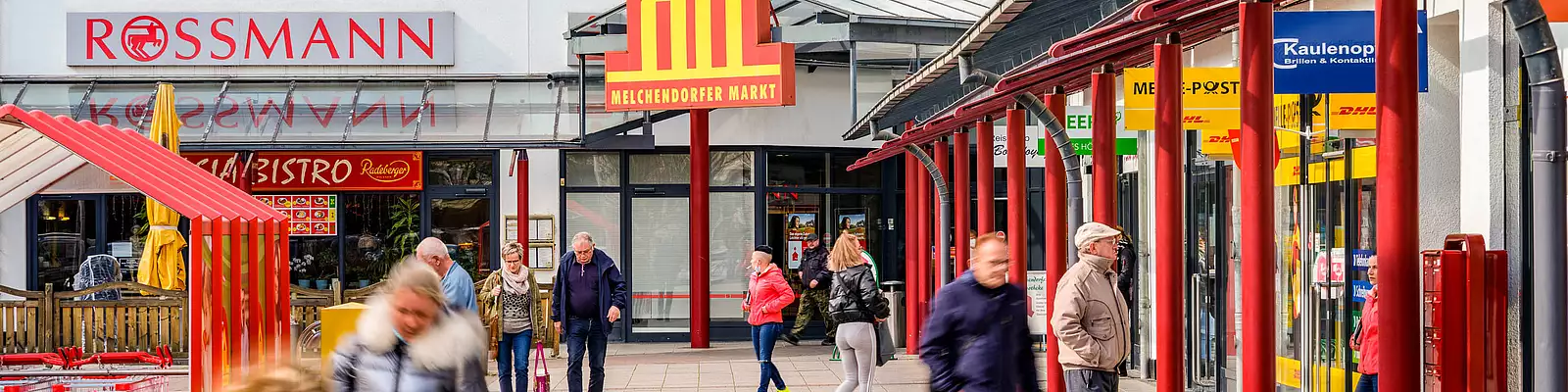 Belebt und beliebt, der Einkaufsmarkt im Erfurter Süden. Belebt und beliebt, der Einkaufsmarkt im Erfurter Süden.