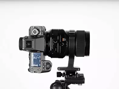 FUJIFILM GFX100 II mit FUJINON GF30mm F5.6 T/S